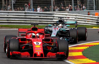 F1: Έστειλε μήνυμα ο Φέτελ σε Χάμιλτον