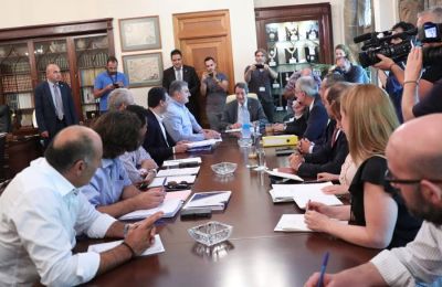 Παιδεία: Θα βρεθεί η χρυσή τομή πριν το πρώτο κουδούνι;