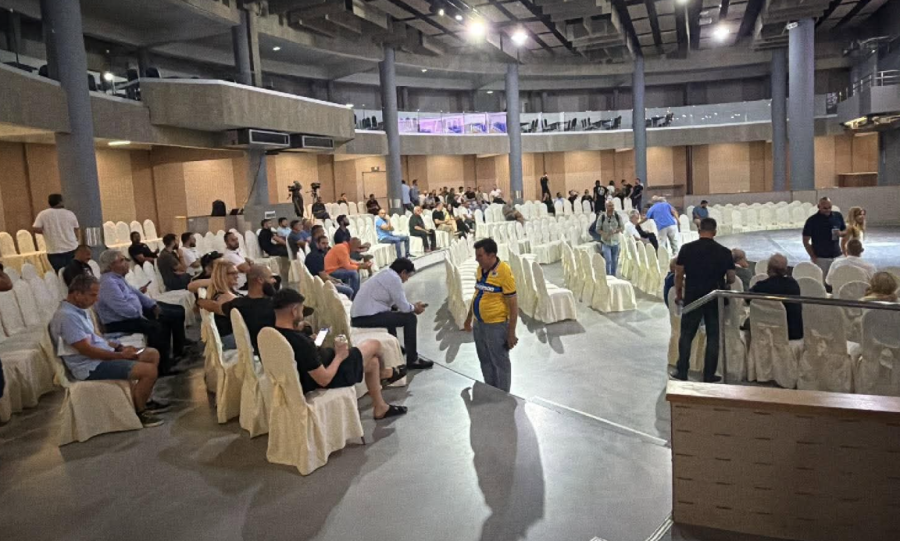 Πολύ λίγος ο κόσμος σε σχέση με την προηγούμενη ΓΣ