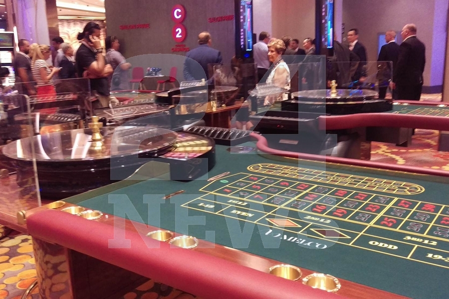 33 gaming tables