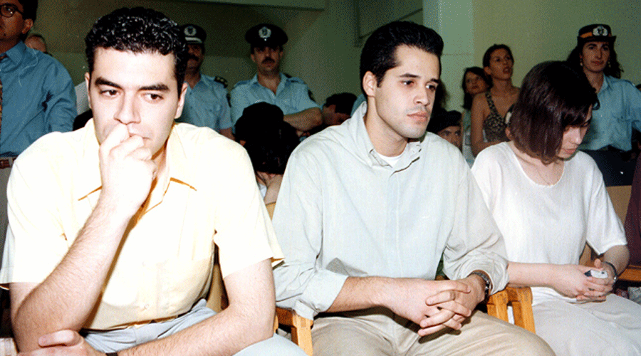X άνδρες όργιο