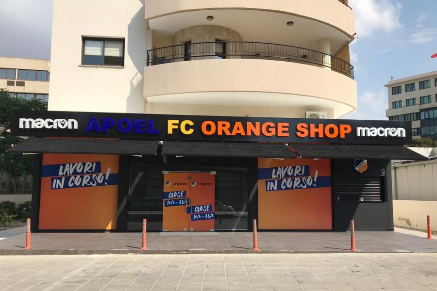 orange label shops