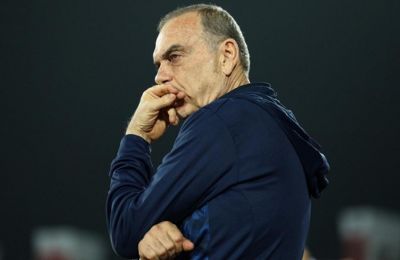 Αβραάμ Γκραντ: Κατηγορείται για εκβιασμό και σεξουαλική παρενόχληση