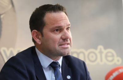 «Χείμαρρος» Νεοφυτίδης για οπαδική βία, στημένα, ισότητα και άλλα