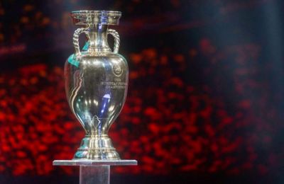 Μείωσε ο Χόιλουντ, 3-1 ο Κέιν (vids)