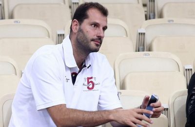 Κεραυνός: Τέλος ο Ματσεντίδης, ανακοίνωσε Κακιούζη
