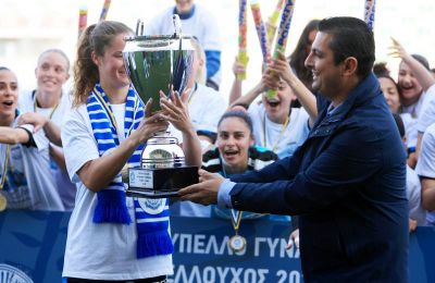 Τρεμπλ… από τις Απόλλων Ladies!  