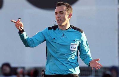 Εκπαίδευση διαιτητών στην παρουσία του επικεφαλής εκγύμνασης elite διαιτητών της UEFA