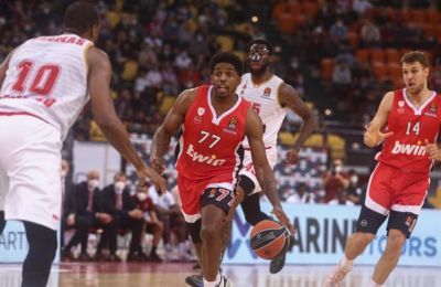 Μέγας… Σλούκας με επικό buzzer beater «ξέρανε» τη Φενέρ!