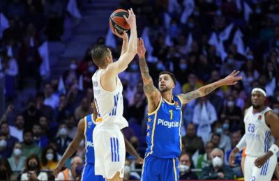 Μέγας… Σλούκας με επικό buzzer beater «ξέρανε» τη Φενέρ!