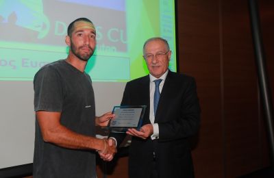 Ο Πέτρος Χρυσοχός κορυφαίος αντισφαιριστής της Χρονιάς