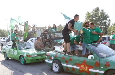 Τρέλα για την κούπα! (pics)