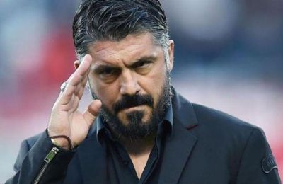 Πρώην αντιπρόεδρος Βαλένθια: «Δεν αξίζει ένας προπονητής, σεξιστής, ξενοφοβικός και ομοφοβικός»