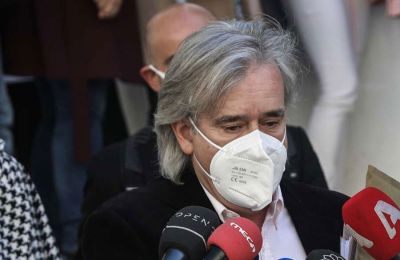 Απολύθηκε από την αεροπορική 