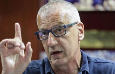  Πέτροβιτς για τη διαιτησία: «Έκανε επιθετικό φάουλ και βήματα ο Γιάννης»