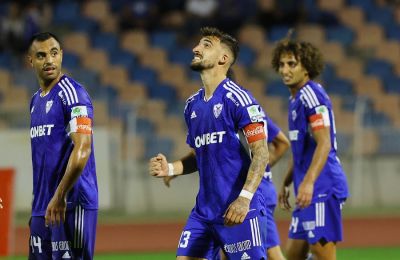 Ανόρθωση: Επαφές για δανεισμό Σαμπό και Κίκο