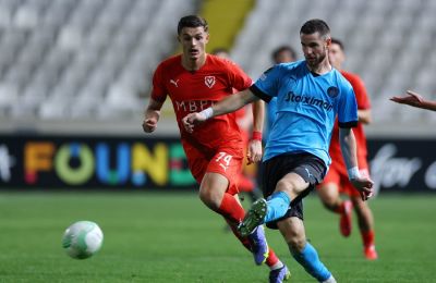 Φοβερή κεφαλιά από Γιούρτσεβιτς… και 1-0! (vid)