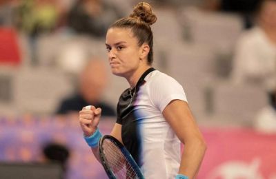Στα ημιτελικά των WTA Finals η Σάκκαρη