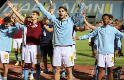 «Βυσσινί» απόδραση απ' την Περιστερώνα (vid)