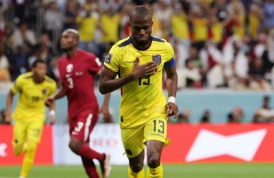 Η FIFA αρχίζει έρευνα για την «εισβολή» του Salt Bae (vid)