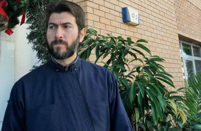 Ο Jody Plauché με τον απαγωγέα και βιαστή του, τον 25χρονο Jeff Doucet / Φωτογραφία: YouTube