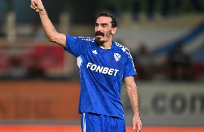 Ανόρθωση: Ξεσκαρτάρισμα...