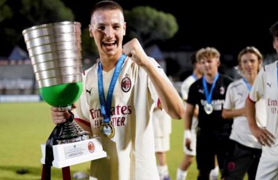 Στην Κ19 της Μίλαν 14χρονο παιδί θαύμα! 