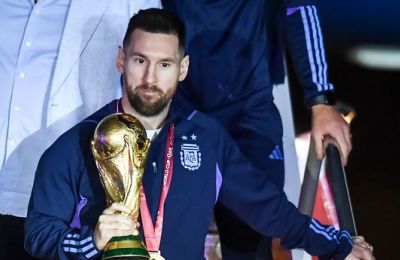 Η FIFA αρχίζει έρευνα για την «εισβολή» του Salt Bae (vid)