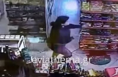 Ενόχληση για τα sms από την πλευρά Κασσελάκη