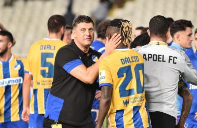 Μπλουμ: Ακόμα… στα «πιτς»
