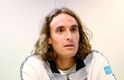 Τσιτσιπάς: «Είμαι χαρούμενος που θα παίξω για το εθνόσημο»