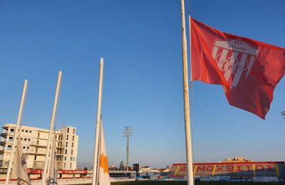 Νέα Σαλαμίνα: Μεσίστιες οι σημαίες για 3 μέρες