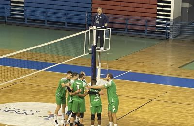 Πετόσφαιρα: Η Ομόνοια αναμένει αντίπαλο στους τελικούς