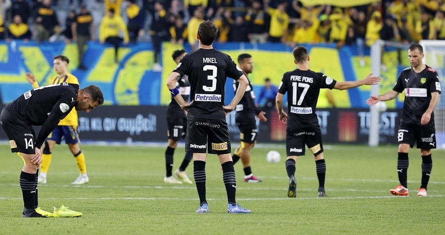 Απογοητευτική σε ακόμη ένα παιχνίδι πρωταθλήματος η ΑΕΚ που σε περίπτωση που νικήσει το ΑΠΟΕΛ θα παραχωρήσει τα «σκήπτρα» της κορυφής   