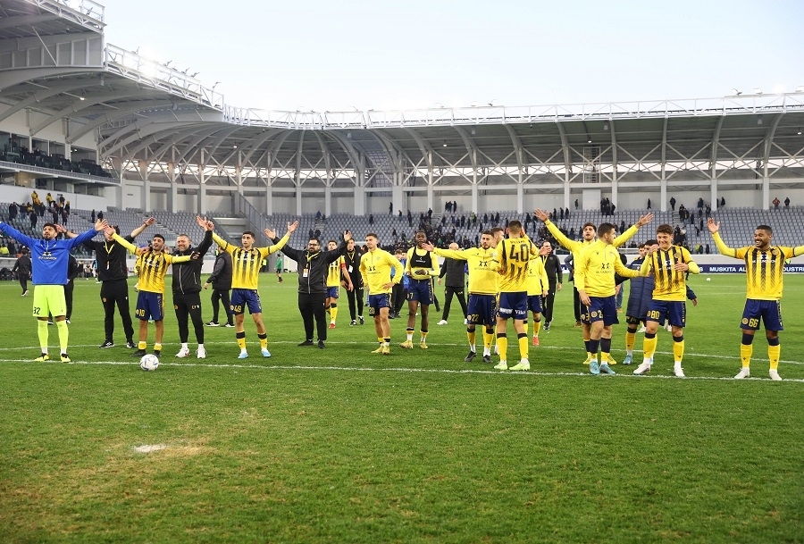 Δίχως να απειληθεί ιδιαίτερα η ΑΕΛ κράτησε το υπερ της προβάδισμα και πανηγύρισε στο τέλος μια τεράστια νίκη 