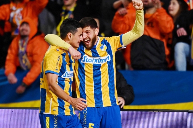 Ο πανηγυρισμός του Ντβάλι στο 1-0 της ομάδας του