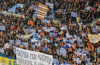 Μονόλεπτος σιγή και Εθνικός Ύμνος (vids)