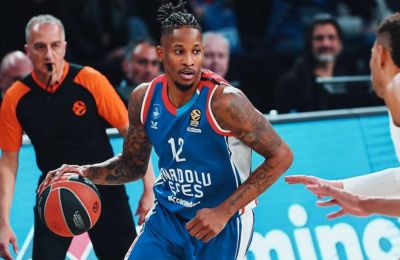 Μέγας… Σλούκας με επικό buzzer beater «ξέρανε» τη Φενέρ!