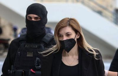 Άνοιξε πυρ στον τέταρτο όροφο του νοσοκομείου