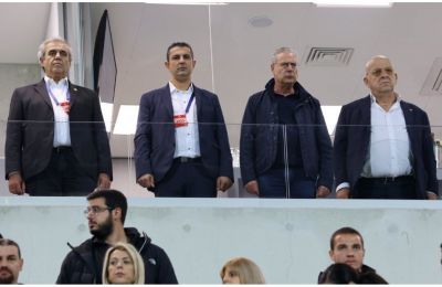 Φαμπιάνο και Χαρίτου από δύο...