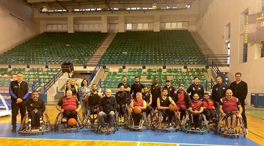 «Η ζωή είναι ένα παιχνίδι» !