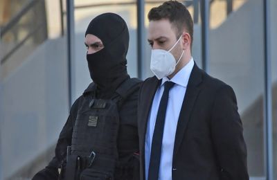 Σφοδρές συγκρούσεις 