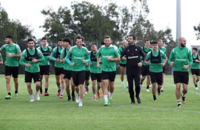 Ομόνοια: Παρακάμερα με στιγμές Παπουλή (vid)
