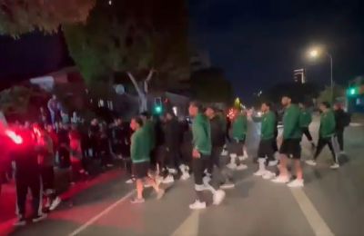 Ομόνοια 29Μ: Ούτε κατήφεια, ούτε στεναχώρια… αποθέωση! (vid) 