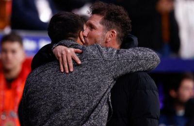 Τσολίτο Σιμεόνε: «Ο πατέρας μου ζηλεύει που κατέκτησα το σκουντέτο με τη Νάπολι»
