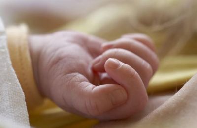 Δυστυχώς, ο τραγικός θάνατος του μόλις 5,5 μηνών κοριτσιού στην Άρτα δεν αποτελεί πρωτοφανές φαινόμενο