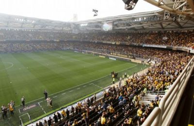 AEK: «Δεν θα μπει ποτέ ξανά στο γήπεδο αυτός που πέταξε τη φωτοβολίδα» 