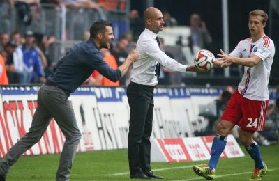 Ζινμπάουερ: Ο Κλοπ, οι «δεινόσαυροι»... κι οι «πειρατές»!