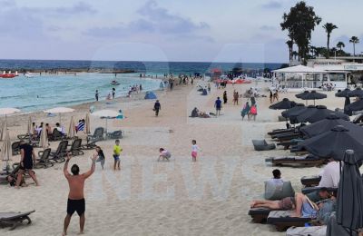 Άλλος Θεός στο Nissi Beach (εικόνες)
