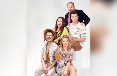 «Οι πεταλούδες είναι ελεύθερες»: Πού δείπνησε ο θίασος μετά την γενική δοκιμή;